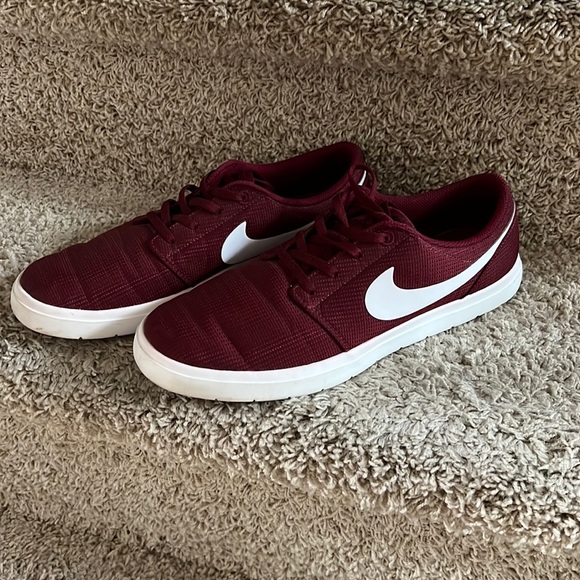 Nike SB Portmore II Ultralight Red/White Sneakers Skate Shoes size 9.5 - Picture 1 of 5